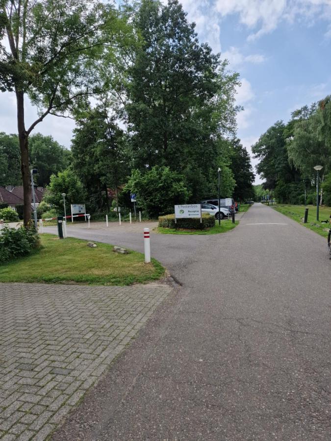 Ervaar Vredige Rust In Deze Charmante Knusse Bungalow Posterholt 외부 사진